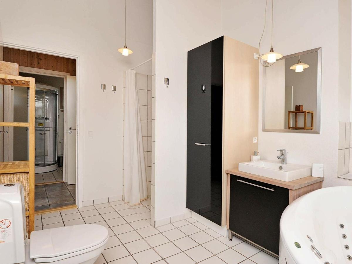 8 Person Holiday Home In Fan Fanø エクステリア 写真